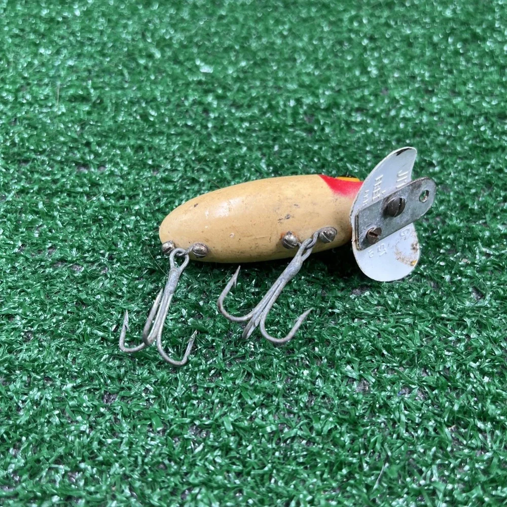 Vintage‎ Lot of 7 Fishing Lures Fred Arbogast Heddon Luxon & More See Pictures
